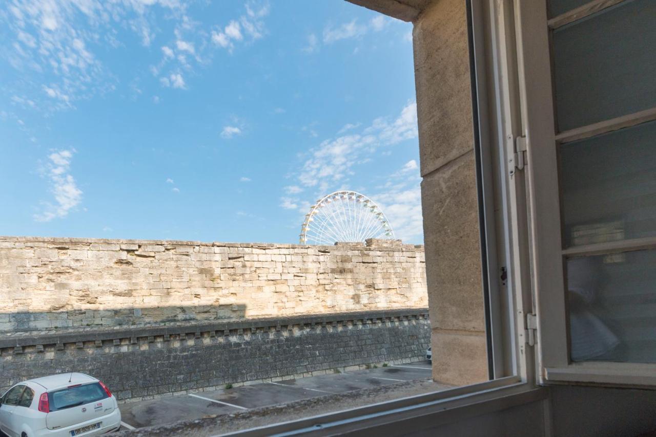 Appartement De Charme - Vue Sur Remparts - Wifi Gratuit - Parking Payant A Proximite Αβινιόν Εξωτερικό φωτογραφία